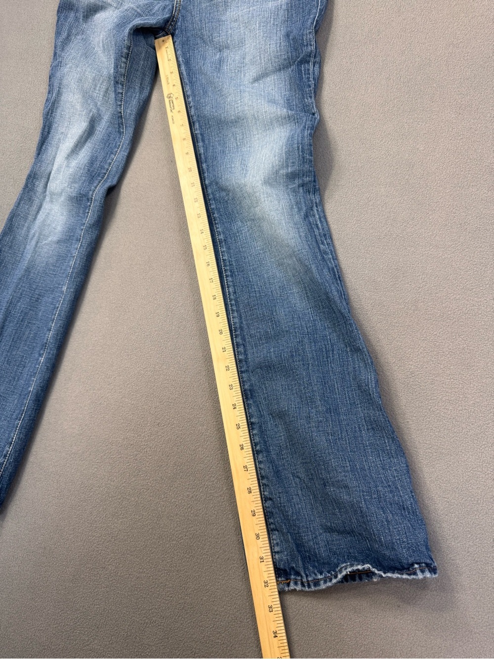Y2K BLUE CULT Women’s Low Rise Medium Blue Washed Bootcut Flared Jeans, 31 - Picture 6 of 14